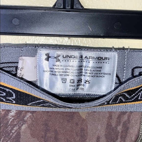 Under Armour Performance Apparel Pants - Picture 4 of 4